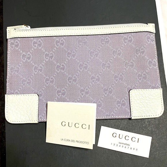 🖤NEW💕GUCCI RARE FLAT POUCH/CLUTCH - Picture 1 of 10